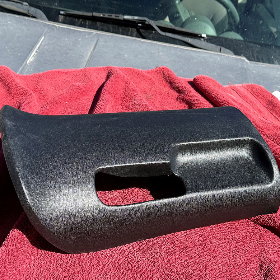 Pontiac Solstice modified-Saturn Sky center console, fiberglass reproduction